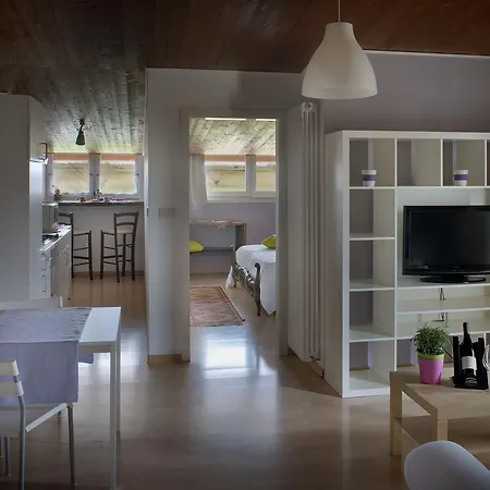 Mont'albano Bed & Living Bed & Breakfast Savorgnano